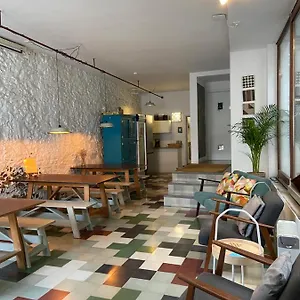 Amazigh & En-suite With Self-catering Kitchen & Laundry Vandrerhjem